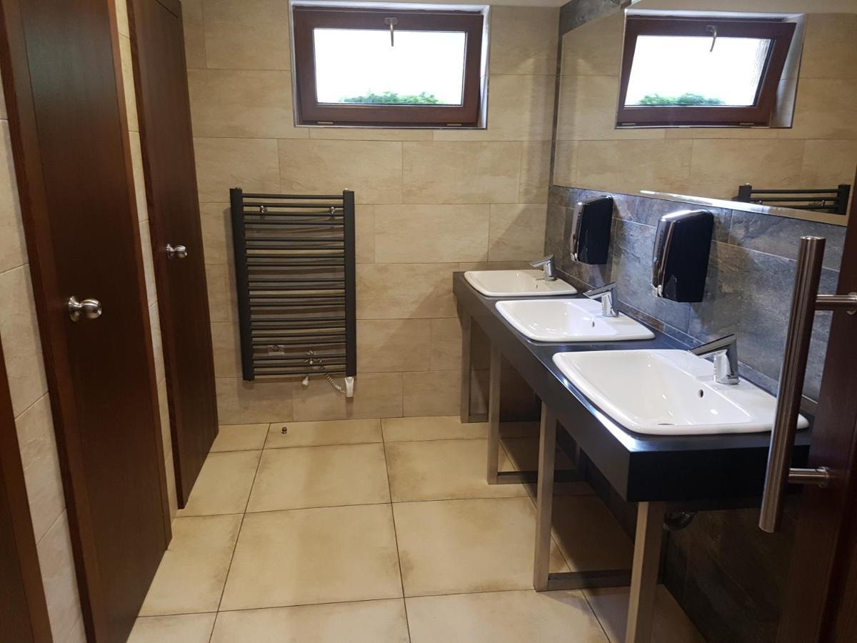 Apartman Centrum V Sukromi Restauracia U Jakuba Martin Exterior photo